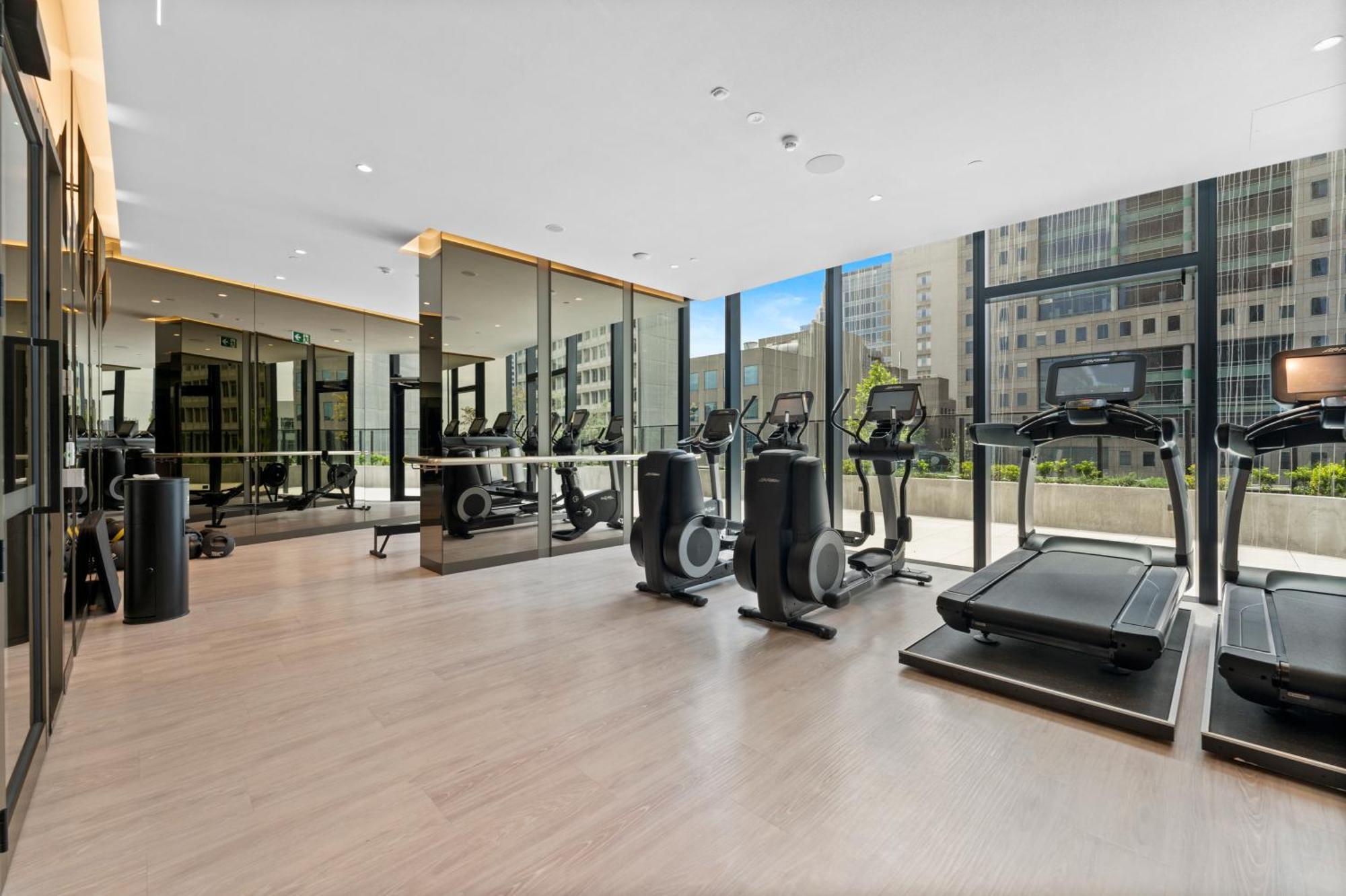 Aspire Melbourne Hotel Екстериор снимка